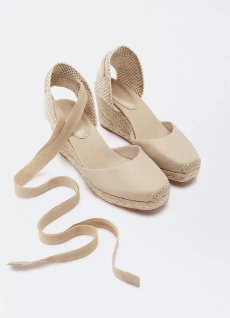 Espadrilles compensées Parfois (32,95 euros)