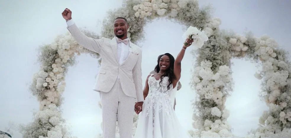 C'est ainsi que Simone Biles a conquis sa santé mentale : amoureuse d'une star de la NFL, un mariage avec quatre robes et la maison de ses rêves à Houston