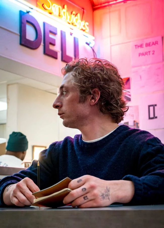 Jeremy Allen White dans une image de la deuxième saison de The Bear. /Disney+