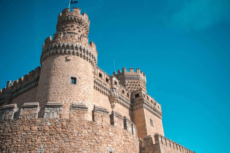 Le plus beau château médiéval est à une heure de Madrid