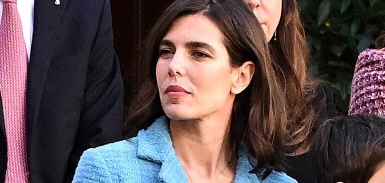 Le look ennuyeux de Carlota Casiraghi qui lui fait 20 ans