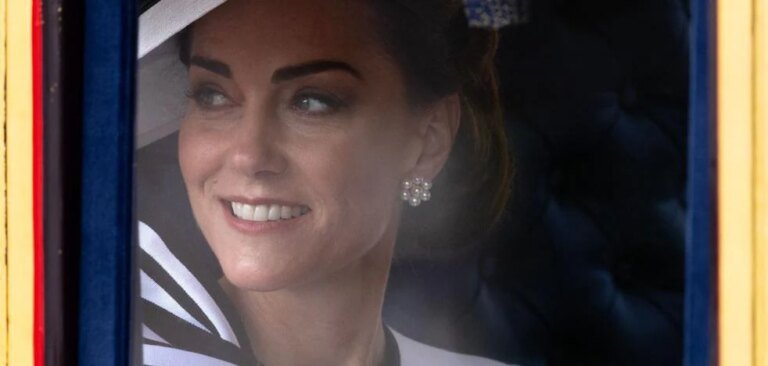 Les boucles d’oreilles en perles préférées de Kate Middleton se trouvent dans cette marque de bijoux espagnole