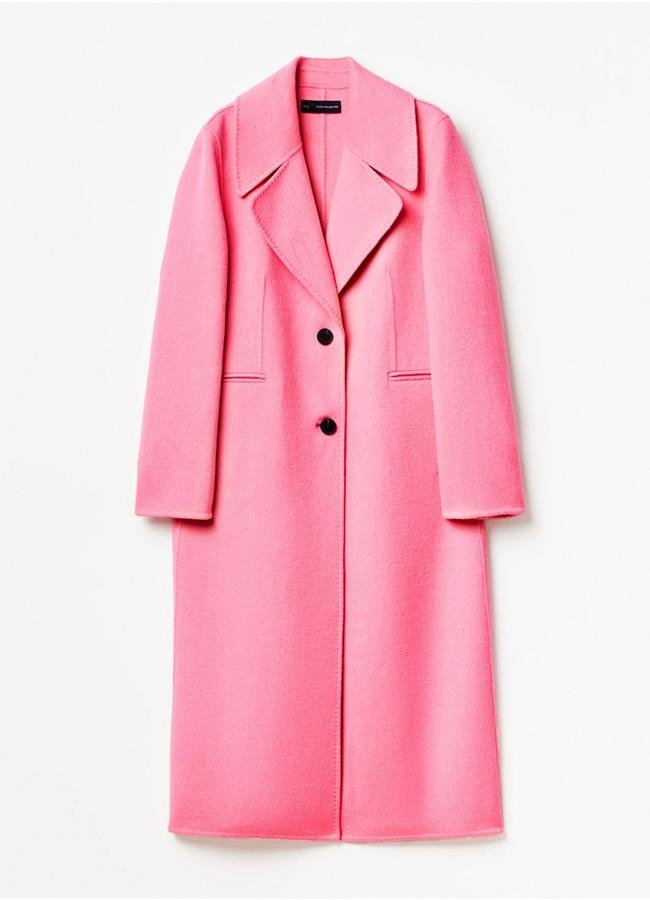 Le manteau rose de Sfera.