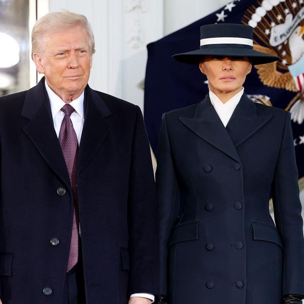 Melania Trump surprend avec le chignon de Leonor et le look de Carmen Sandiego lors de l'investiture de Donald Trump