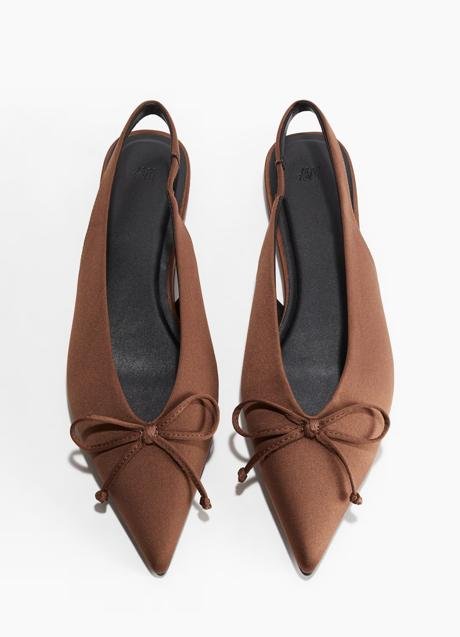 Chaussures à plat H&M (24,99 euros)