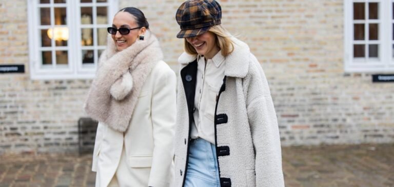 Bases de Zara et Elegant qui aiment les experts pour transporter des looks chics sans effort