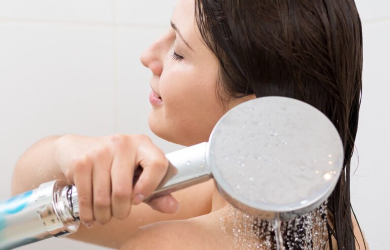 Est-il sécuritaire d’utiliser un luffa sous la douche ?