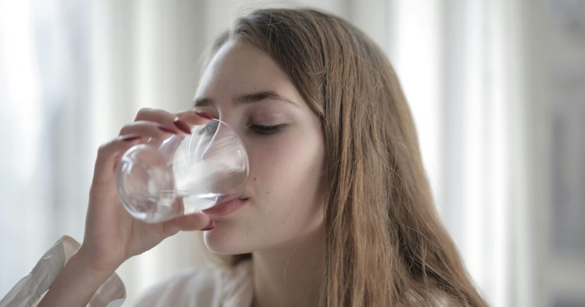 Eau de gombo: qu'est-ce que c'est et comment la boire pour améliorer les défenses