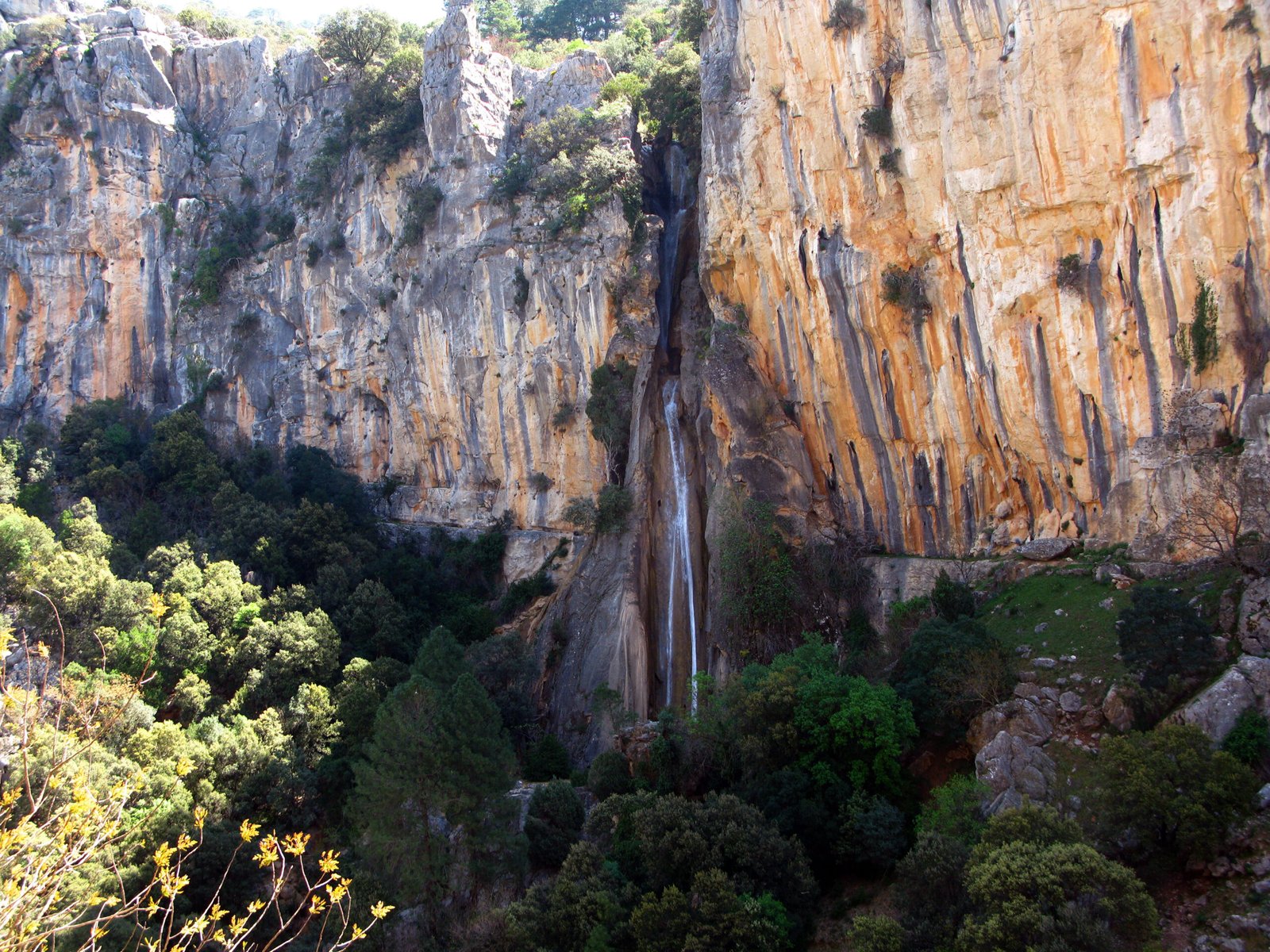 cascade-sierra-cazorla-linarejos