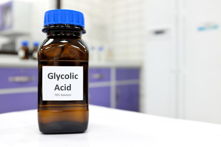 Qu’est-ce que l’acide glycolique et comment est-il utilisé ?